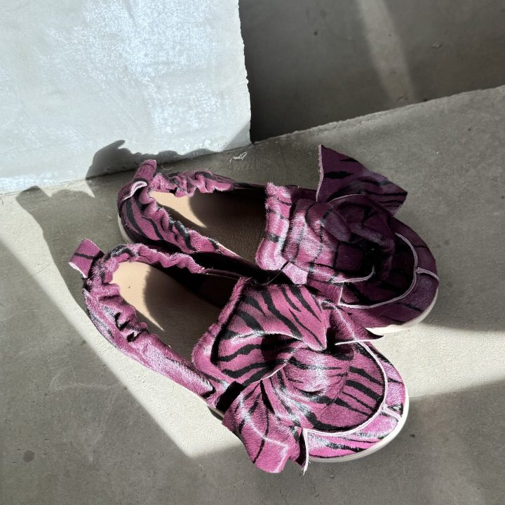 Wild and pink лофери