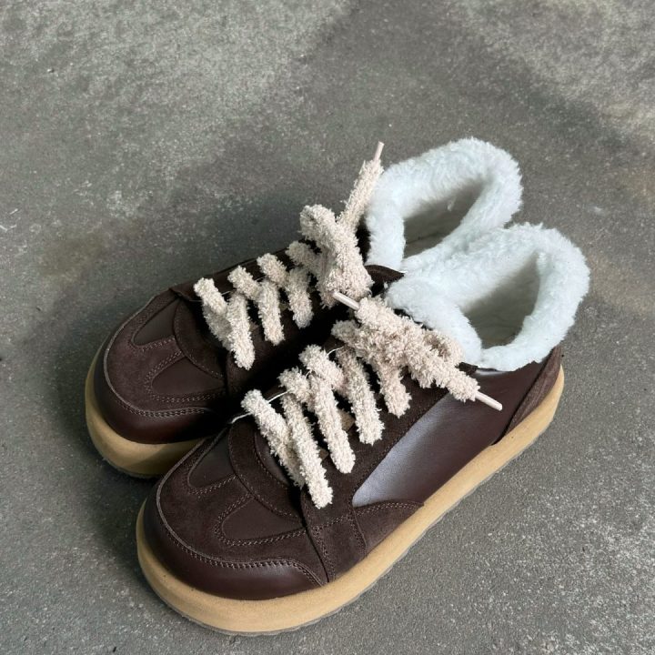 Brown Winny
