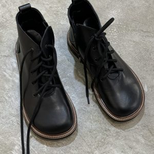 Anatomical Boots